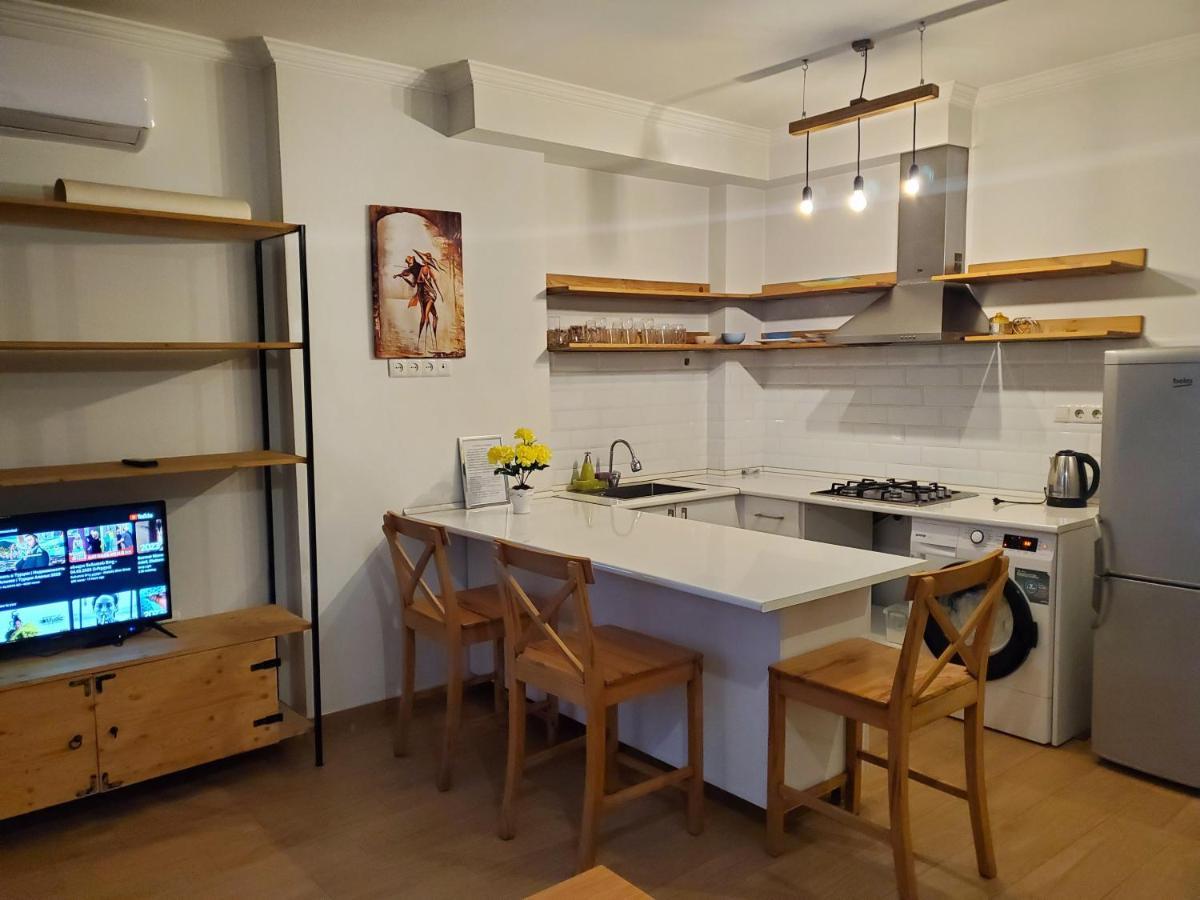 Appartamento Alexander III Tbilisi Esterno foto