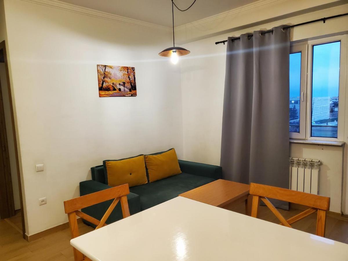 Appartamento Alexander III Tbilisi Esterno foto
